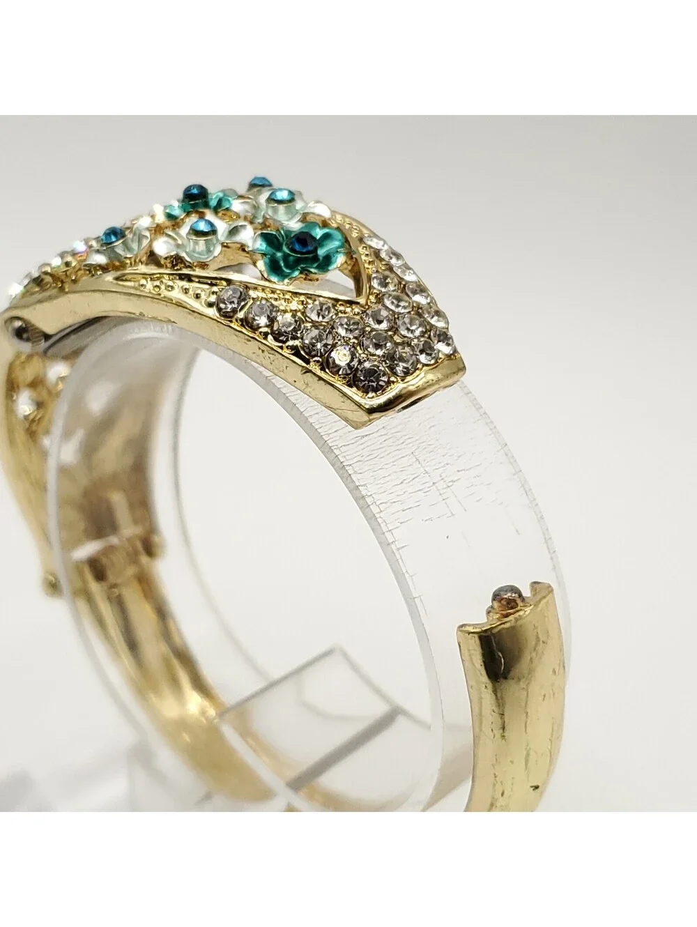 Crystal Floral Watch Women 25mm Gold Tone Green Blue Gold Tone Bangle New Batter
